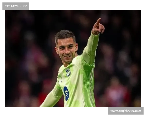 费兰托雷斯:从足球天才到传奇人物的成长之路与不朽印记 费兰托雷斯:从足球天才到传奇人物的成长之路与不朽印记