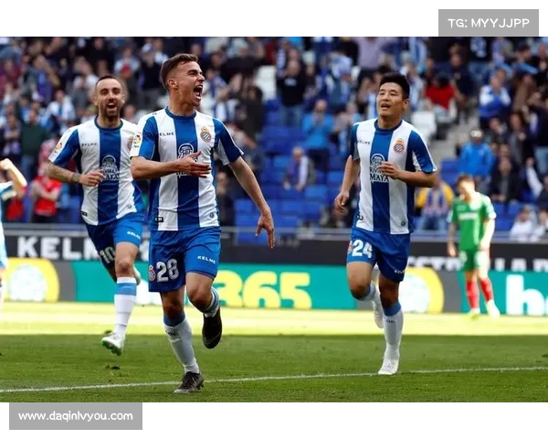 西甲中文解说全程分析 球迷必看赛事精彩瞬间与战术解读